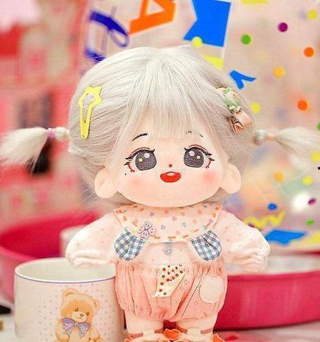 棉花娃娃的吃瓜,棉花娃娃的甜蜜瓜果时光