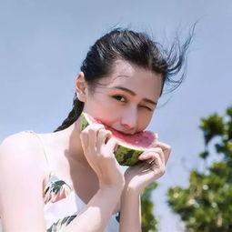 双重吃瓜头像女